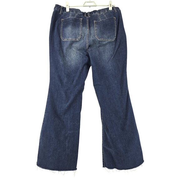 Lane Bryant Women's Flare Fit Jeans with Raw Hem Size 18 - Picture 7 of 8